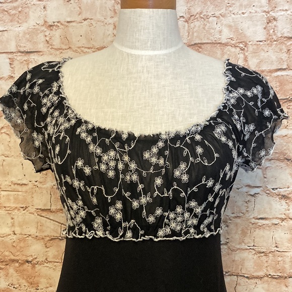 Bundle (2) hanky panky babydoll chemise - Picture 10 of 15